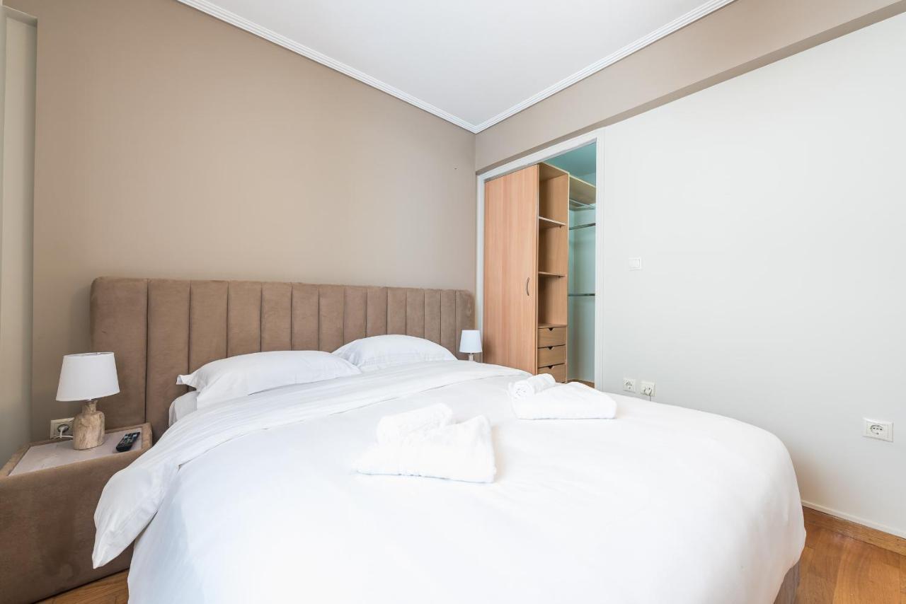 Luxury And Spacious Apt For 8 Guests New Features April 2025 Афины Экстерьер фото