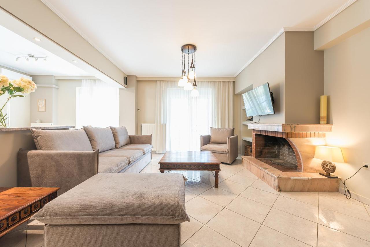 Luxury And Spacious Apt For 8 Guests New Features April 2025 Афины Экстерьер фото